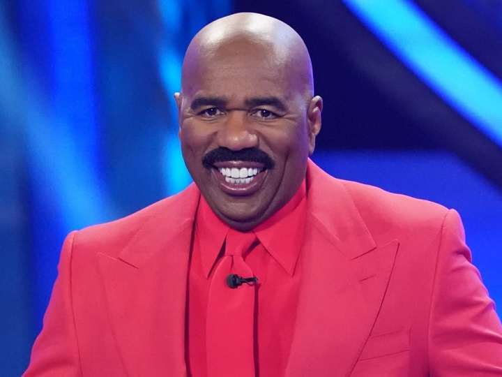 You are currently viewing Steve Harvey’s Net Worth: Biography, Career, Family, Physical Appearances and Social Media