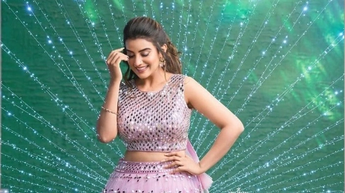 Akshara Singh Biography and Early Life