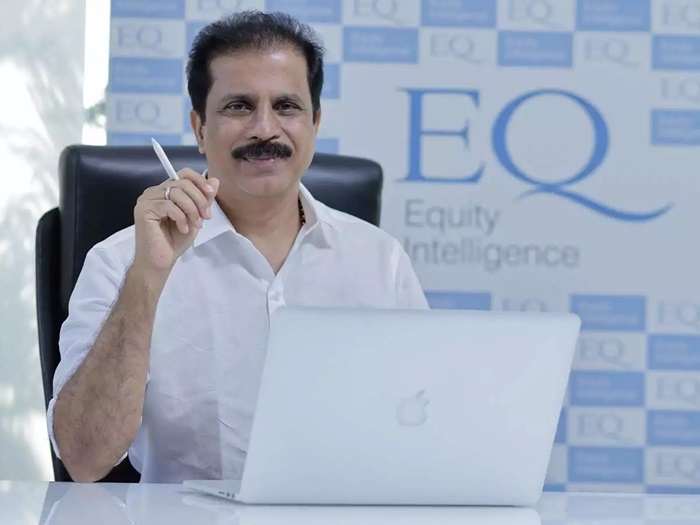 Porinju Veliyath Social Media Presence