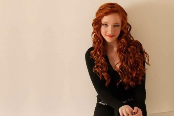 Scarlett Pomers Net Worth: Age, Height, Weight, Wiki, Biography, Family And More